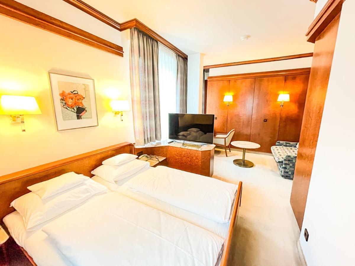 Gaestehaus Sophienstrasse Στουτγκάρδη Εξωτερικό φωτογραφία